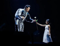 陈奕迅武汉演唱会,FEAR and DREAMS世界巡演，六场视听盛宴即将开启”